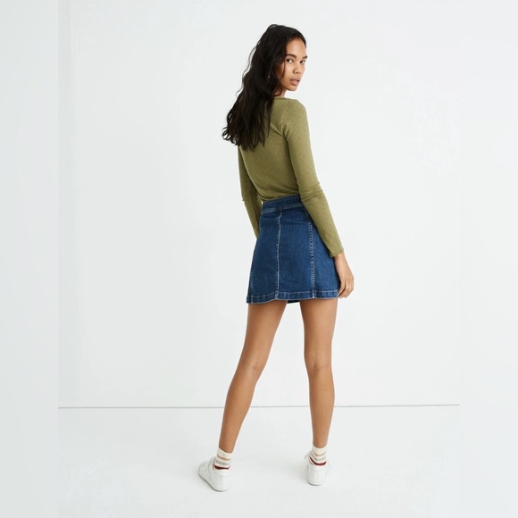 Madewell Stretch Denim A Line Mini Skirt Patch Pocket Edition Salisbury Wash 4 - Picture 2 of 11